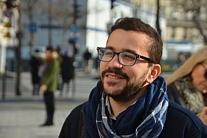 01-2023-02-13-(14h35m)-DSC_0061a-mama-razzi.JPG
