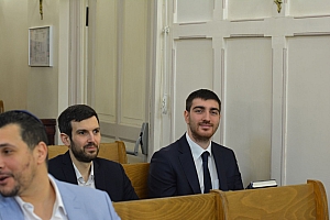 05-2023-03-12-(11h14m)-dsc_0010-mama-razzi.jpg