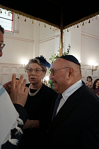 06-2023-03-12-(11h40m)-dsc02210-sony-mama-razzi.jpg