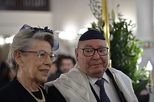 06-2023-03-12-(12h08m)-dsc_0144-mama-razzi.jpg