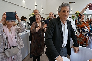 09-2023-03-12-(13h34m)-dsc02371-sony-mama-razzi.jpg