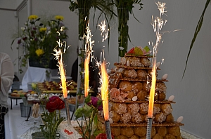 14-2023-03-12-(15h30m)-(15h36m)-dsc_0470-mama-razzi.jpg