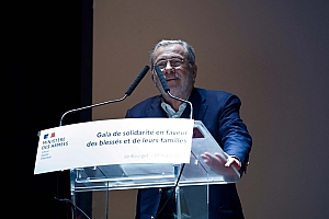 2023-03-17-(19h55)_MG_2999-evelyne-garat.jpg 2023-03-17-(19h55)_MG_2999-evelyne-garat.jpg