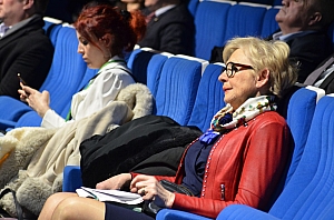 2023-03-17-(20h52m)-dsc_0766-mama-razzi.jpg 2023-03-17-(20h52m)-dsc_0766-mama-razzi.jpg