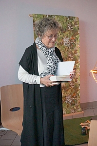2023-04-21-(19h45m)-dsc03172-mama-razzi.jpg 2023-04-21-(19h45m)-dsc03172-mama-razzi.jpg