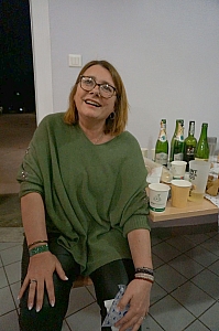 2023-04-21-(20h39m)-dsc03214-mama-razzi.jpg 2023-04-21-(20h39m)-dsc03214-mama-razzi.jpg
