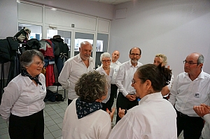 2023-04-21-(21h11m)-dsc03226-mama-razzi.jpg 2023-04-21-(21h11m)-dsc03226-mama-razzi.jpg