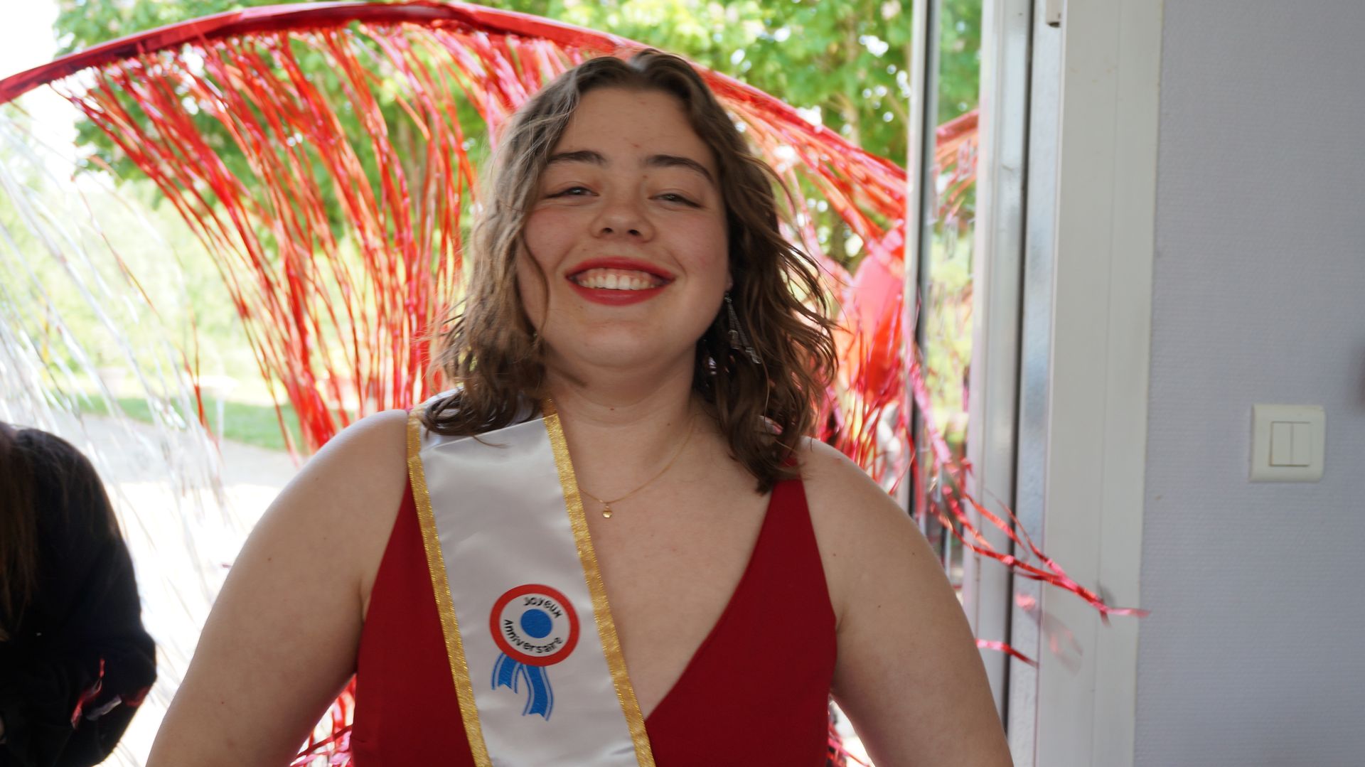 2023-05-18-(15h05m)-dsc04084-mama-razzi.jpg