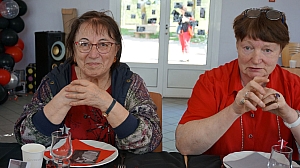 2023-05-18-(15h22m)-dsc04108-mama-razzi.jpg 2023-05-18-(15h22m)-dsc04108-mama-razzi.jpg