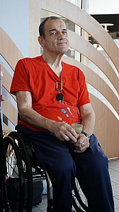2023-05-18-(16h57m)-dsc04281-mama-razzi.jpg 2023-05-18-(16h57m)-dsc04281-mama-razzi.jpg