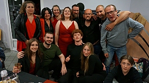2023-05-18-(23h42m)-dsc04708-mama-razzi.jpg 2023-05-18-(23h42m)-dsc04708-mama-razzi.jpg