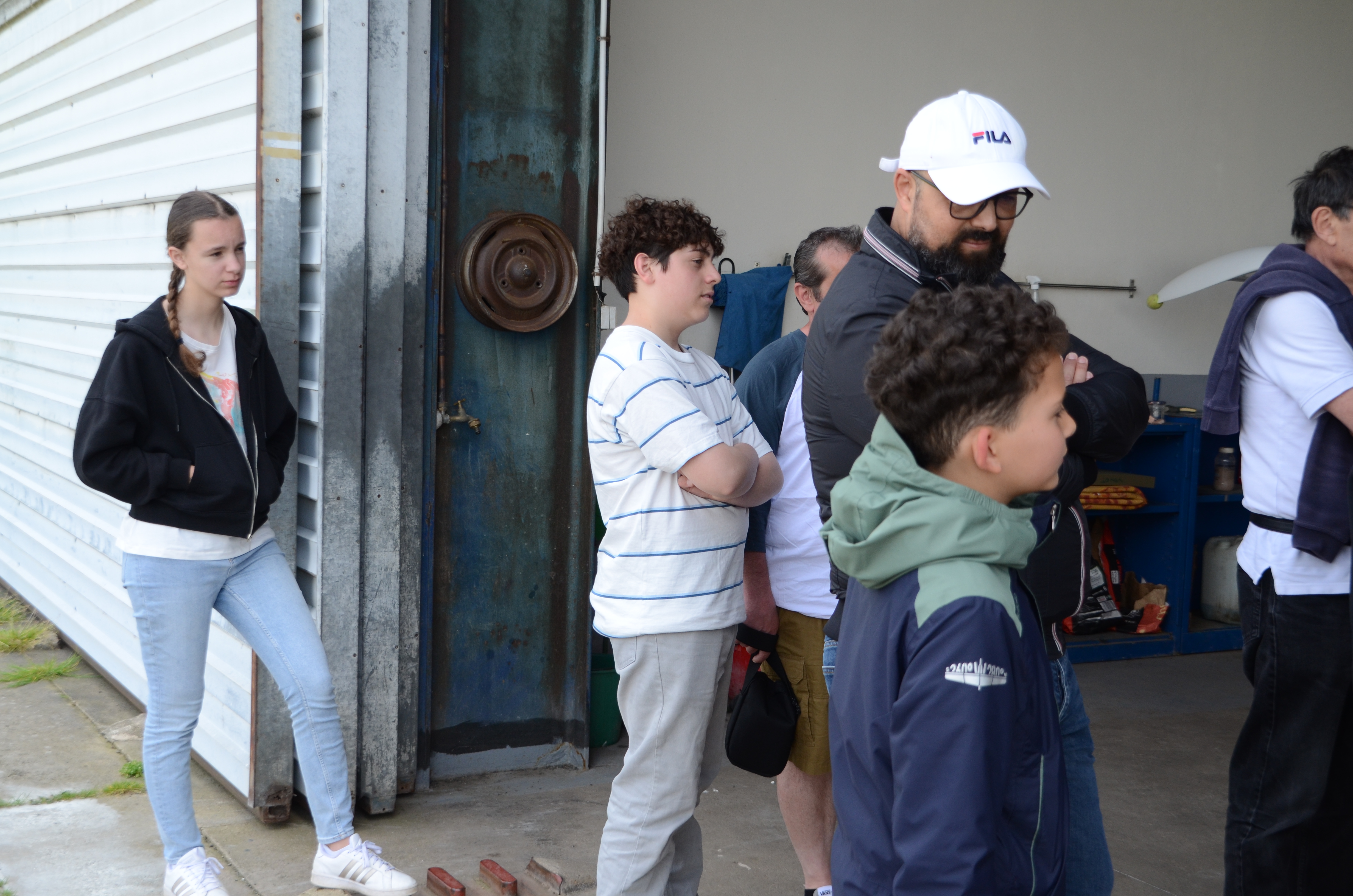 2023-05-21-(15h36m)-dsc_3200-mama-razzi.jpg
