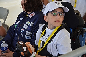 2023-05-25-(14h28m)-dsc_4202-mama-razzi.jpg 2023-05-25-(14h28m)-dsc_4202-mama-razzi.jpg