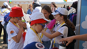 2023-05-25-(15h27m)-dsc_5244-mama-razzi-sony.jpg 2023-05-25-(15h27m)-dsc_5244-mama-razzi-sony.jpg