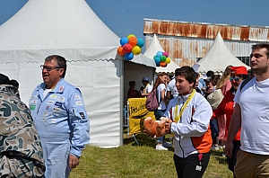 2023-05-25-(15h38m)-dsc_4516-mama-razzi.jpg 2023-05-25-(15h38m)-dsc_4516-mama-razzi.jpg