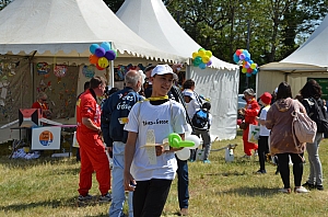 2023-05-25-(15h44m)-dsc_4555-mama-razzi.jpg 2023-05-25-(15h44m)-dsc_4555-mama-razzi.jpg