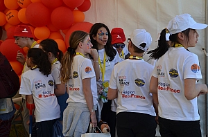 2023-05-25-(16h01m)-dsc_4651-mama-razzi.jpg 2023-05-25-(16h01m)-dsc_4651-mama-razzi.jpg