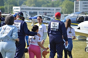 2023-05-25-(16h55m)-dsc_5035-mama-razzi.jpg 2023-05-25-(16h55m)-dsc_5035-mama-razzi.jpg