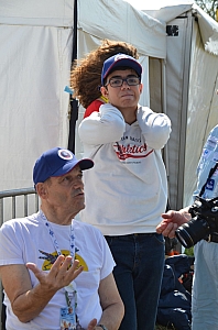 2023-05-25-(16h55m)-dsc_5044-mama-razzi.jpg 2023-05-25-(16h55m)-dsc_5044-mama-razzi.jpg