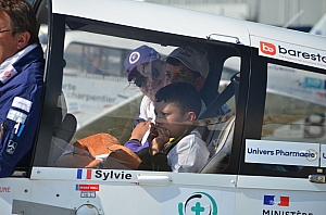 2023-05-25-(16h58m)-dsc_5070-mama-razzi.jpg 2023-05-25-(16h58m)-dsc_5070-mama-razzi.jpg