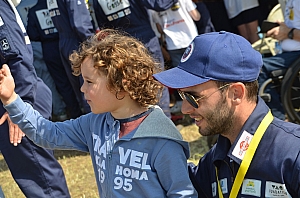 2023-05-25-(17h07m)-dsc_5132-mama-razzi.jpg 2023-05-25-(17h07m)-dsc_5132-mama-razzi.jpg
