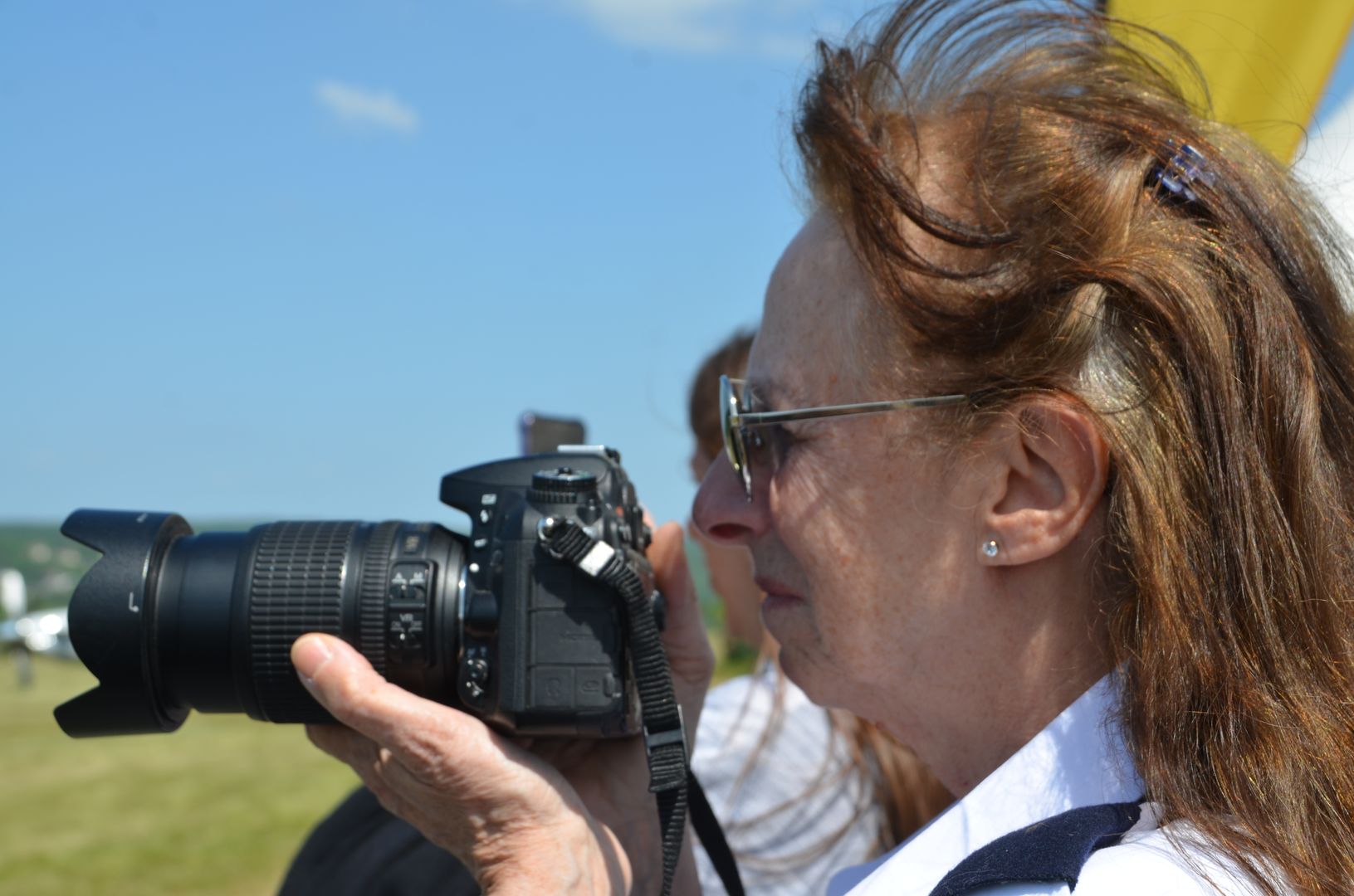 2023-05-25-(15h43m)-dsc_4546-mama-razzi.jpg