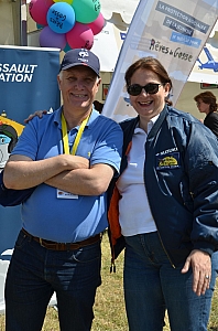 2023-05-25-(15h43m)-dsc_4549-mama-razzi.jpg 2023-05-25-(15h43m)-dsc_4549-mama-razzi.jpg