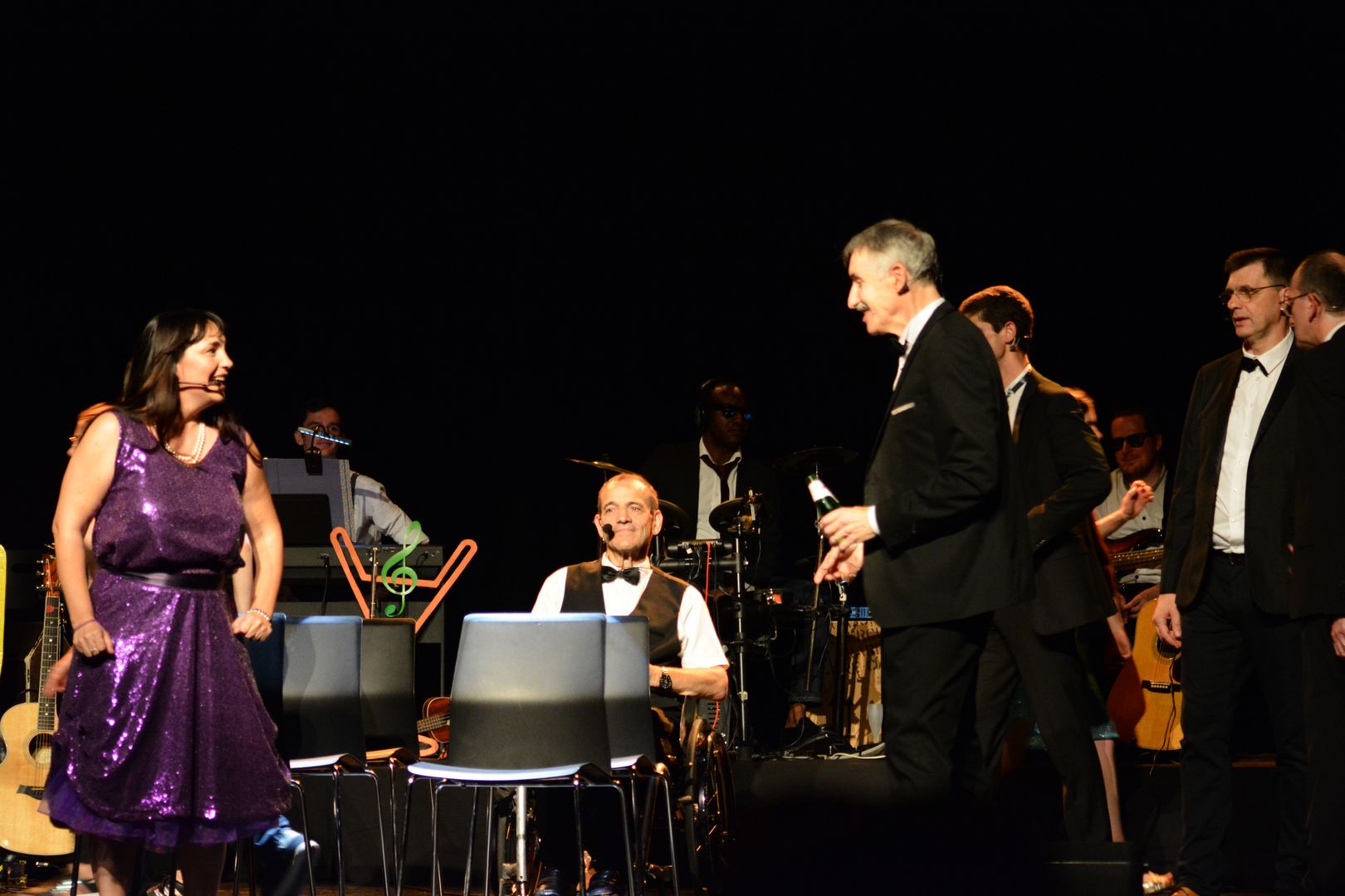 2023-06-23-(21h47)-dsc_0251-mama-razzi.jpg