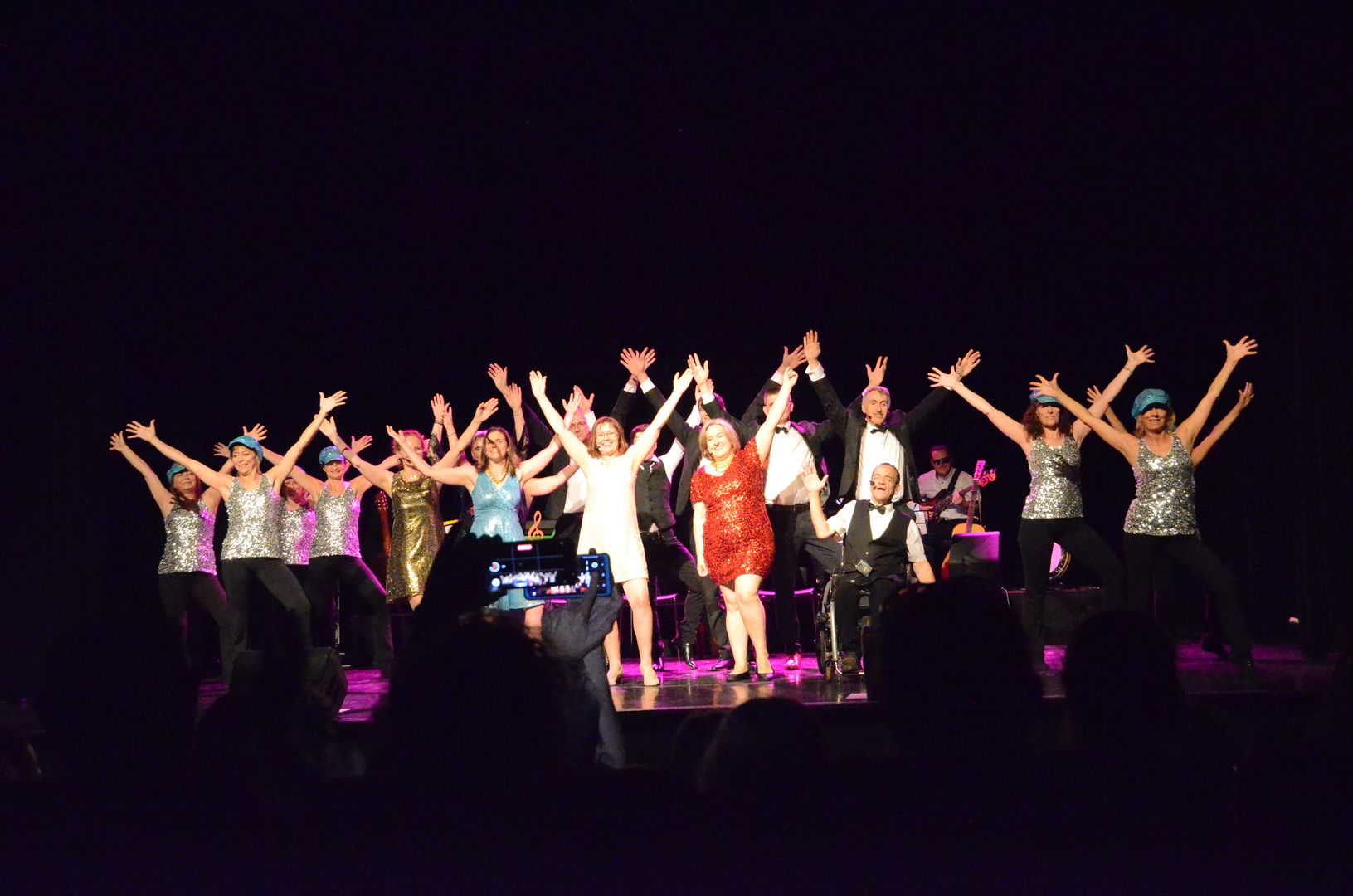 2023-06-23-(22h09)-dsc_6014-mama-razzi.jpg