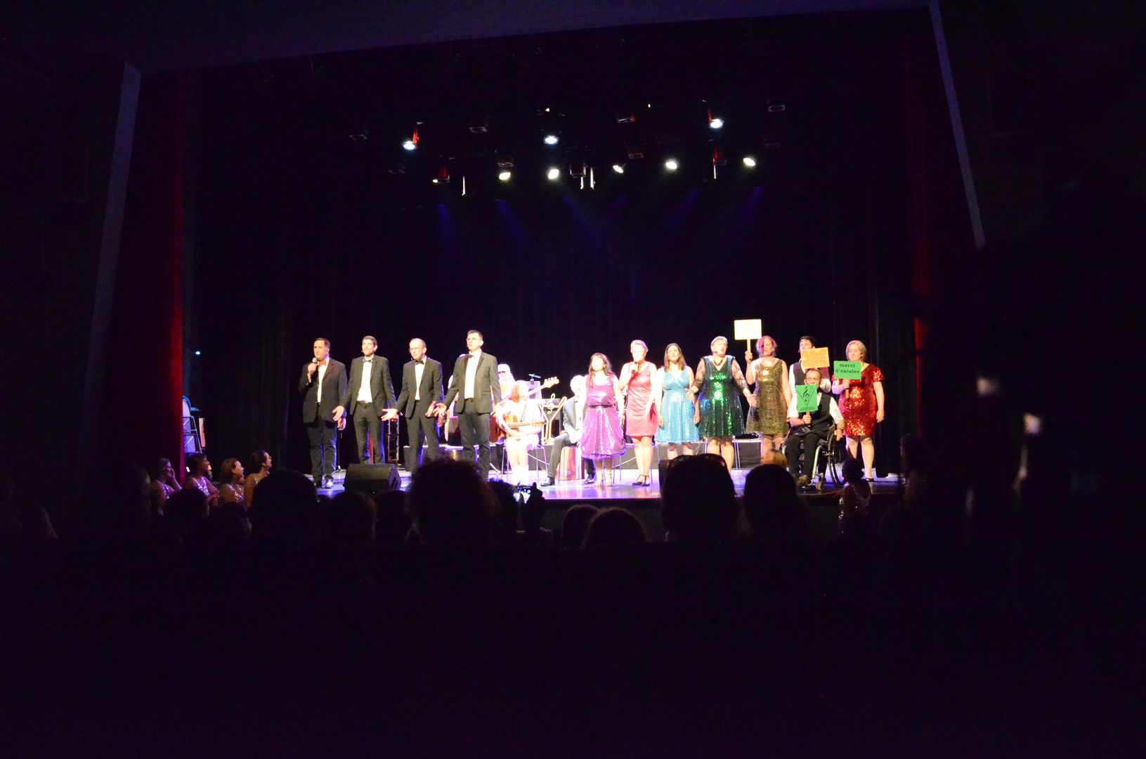 2023-06-23-(22h24)-dsc_6110-mama-razzi.jpg