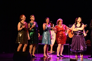 2023-06-23-(21h28)-dsc_0117-mama-razzi.jpg 2023-06-23-(21h28)-dsc_0117-mama-razzi.jpg
