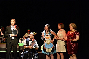 2023-06-23-(21h34)-dsc_0144-mama-razzi.jpg 2023-06-23-(21h34)-dsc_0144-mama-razzi.jpg