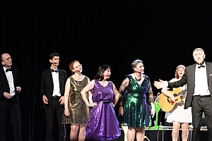 2023-06-23-(21h54)-dsc_0320-mama-razzi.jpg 2023-06-23-(21h54)-dsc_0320-mama-razzi.jpg
