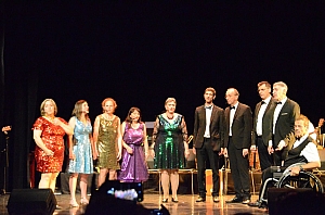 2023-06-23-(22h16)-dsc_6057-mama-razzi.jpg 2023-06-23-(22h16)-dsc_6057-mama-razzi.jpg