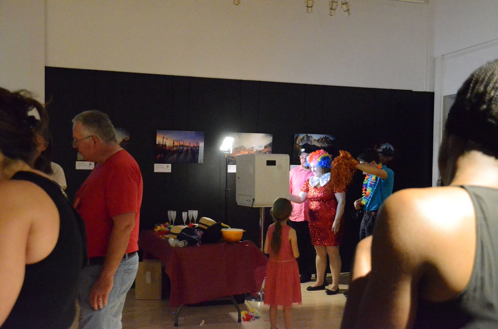 2023-06-24-(00h11)-dsc_6590-mama-razzi.jpg