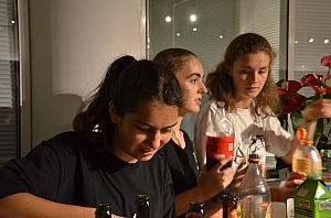 2023-06-23-(22h52)-dsc_6195-mama-razzi.jpg 2023-06-23-(22h52)-dsc_6195-mama-razzi.jpg