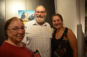 2023-06-23-(23h17)-dsc_6288-mama-razzi.jpg 2023-06-23-(23h17)-dsc_6288-mama-razzi.jpg