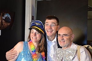 2023-06-23-(23h43)-dsc_6430-mama-razzi.jpg 2023-06-23-(23h43)-dsc_6430-mama-razzi.jpg