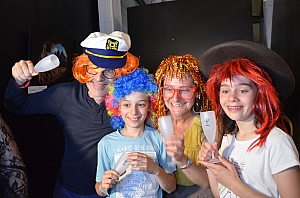 2023-06-23-(23h45)-dsc_6447-mama-razzi.jpg 2023-06-23-(23h45)-dsc_6447-mama-razzi.jpg