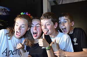 2023-06-23-(23h49)-dsc_6466-mama-razzi.jpg 2023-06-23-(23h49)-dsc_6466-mama-razzi.jpg