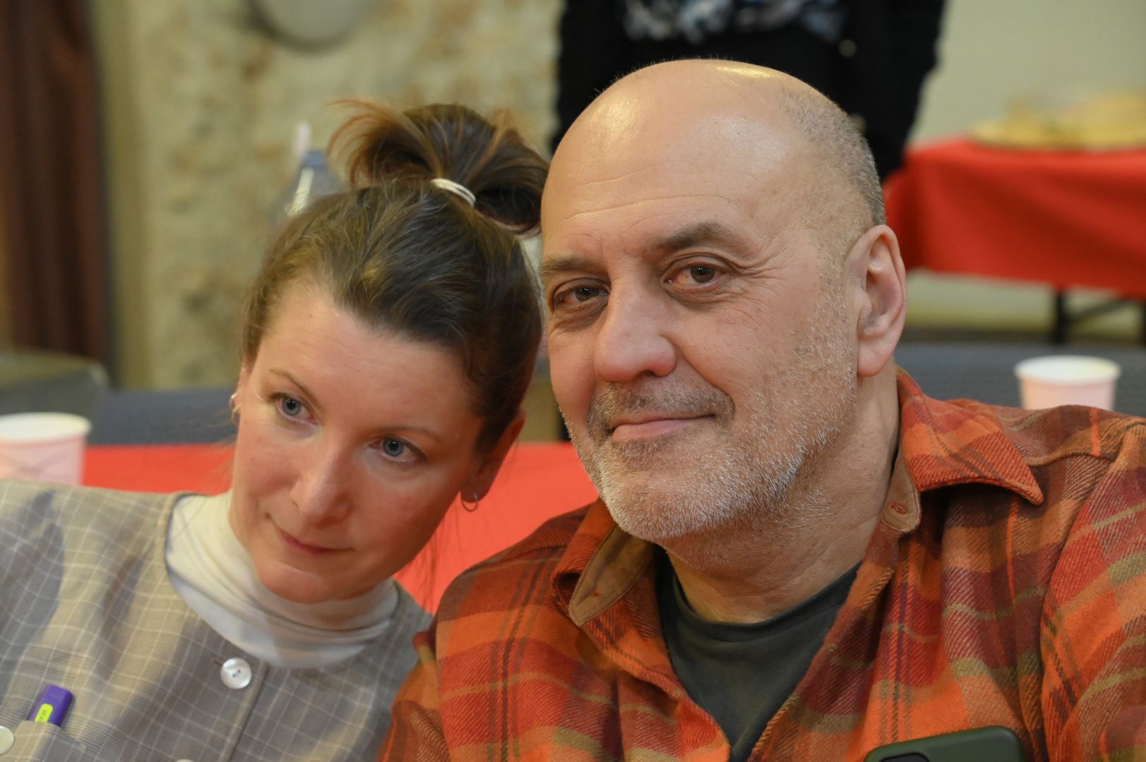 2024-03-16-DSC_4198-mama-razzi.JPG