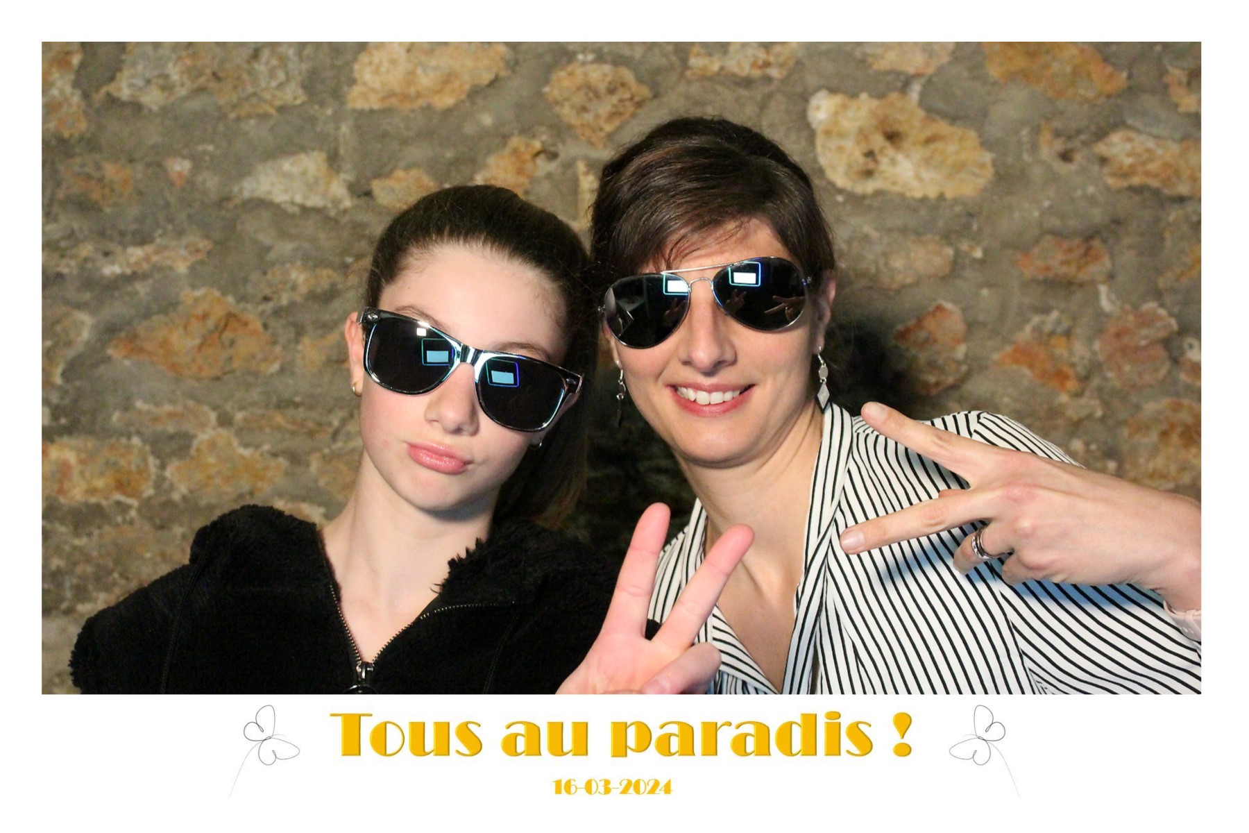 photobooth-2024-03-16_20h14m28s_999.jpg