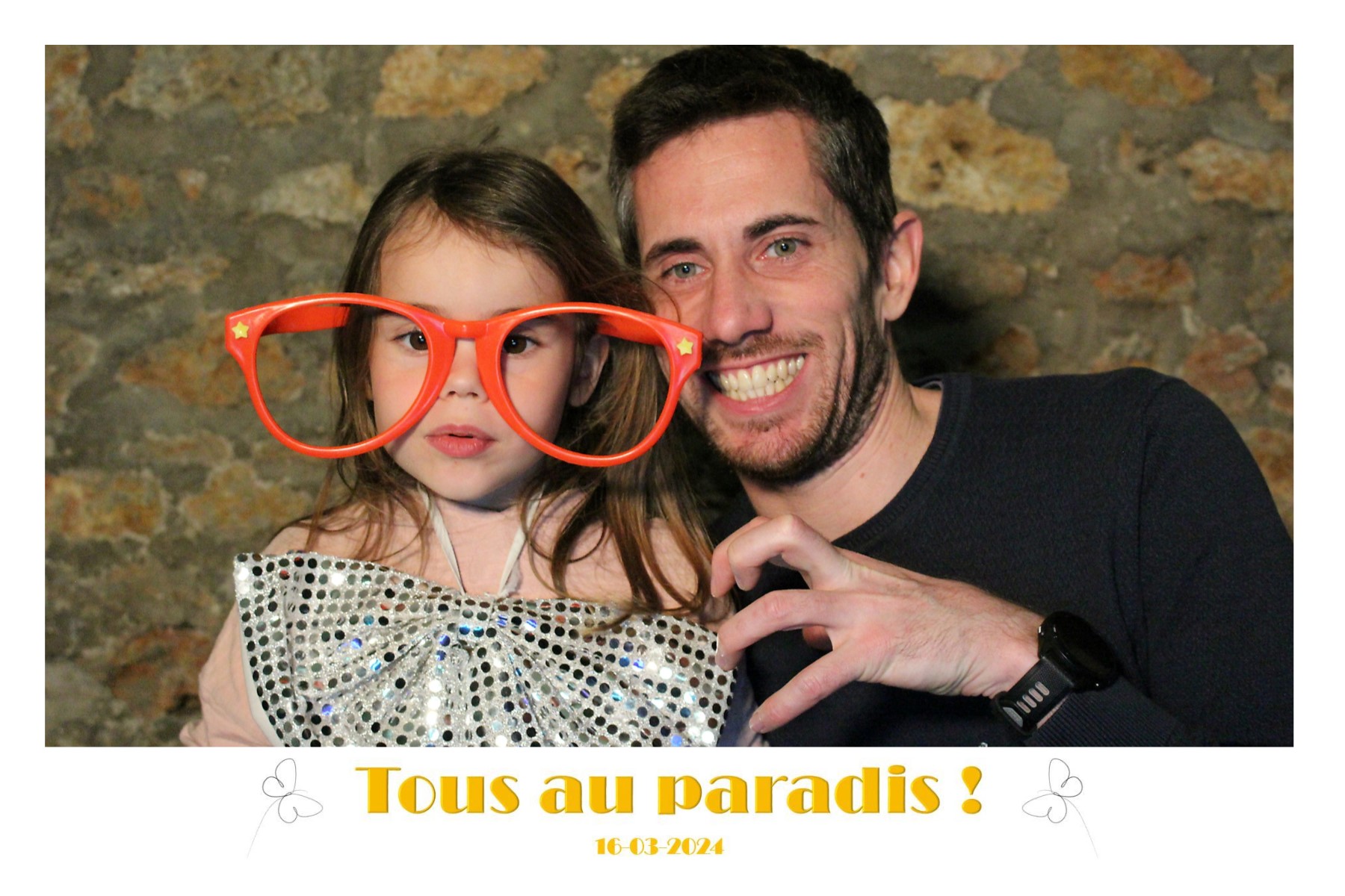 photobooth-2024-03-16_20h42m31s_578.jpg
