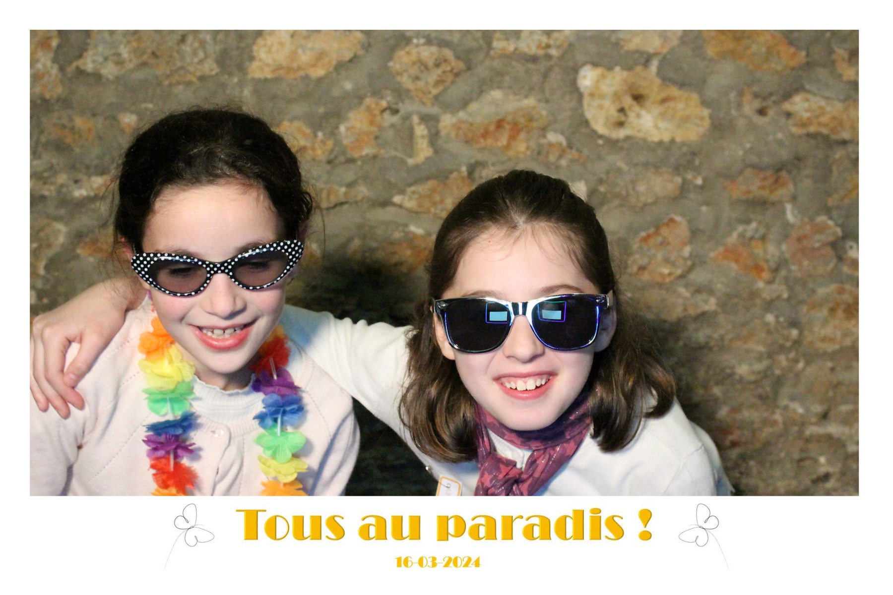 photobooth-2024-03-16_21h04m50s_866.jpg