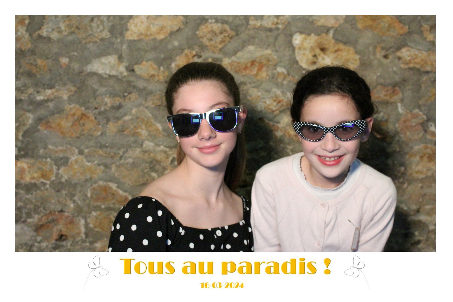 photobooth-2024-03-16_21h10m05s_509.jpg
