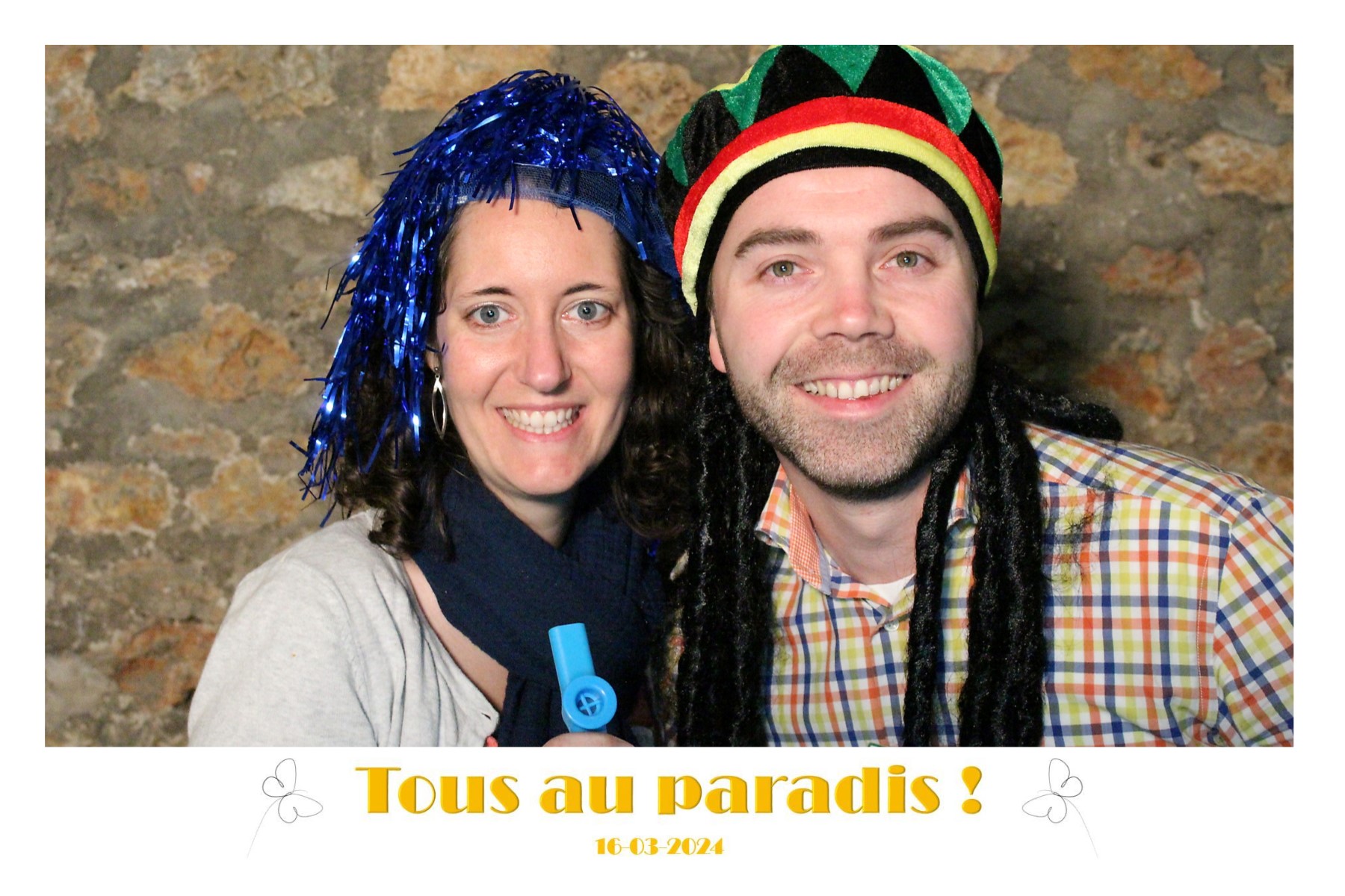 photobooth-2024-03-16_22h54m56s_686.jpg