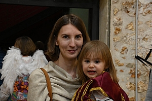 2024-03-16-DSC_3976-mama-razzi.JPG