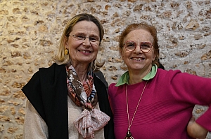 2024-03-16-DSC_4362-mama-razzi.JPG