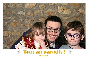 photobooth-2024-03-16_21h23m56s_983.jpg