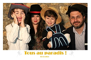 photobooth-2024-03-16_21h46m39s_789.jpg